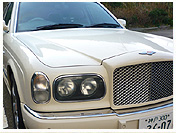 高級車で送迎サービス
